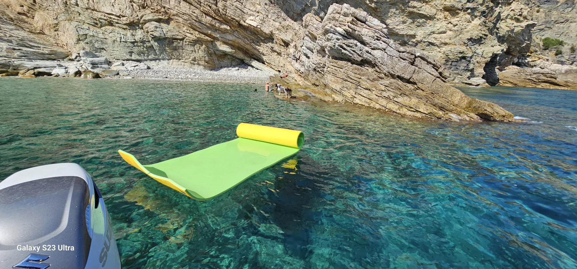Materassini a bordo dei gommoni Blue Vibes, escursioni Argentario
